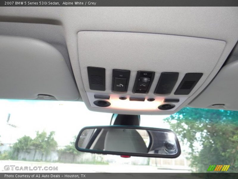 Alpine White / Grey 2007 BMW 5 Series 530i Sedan