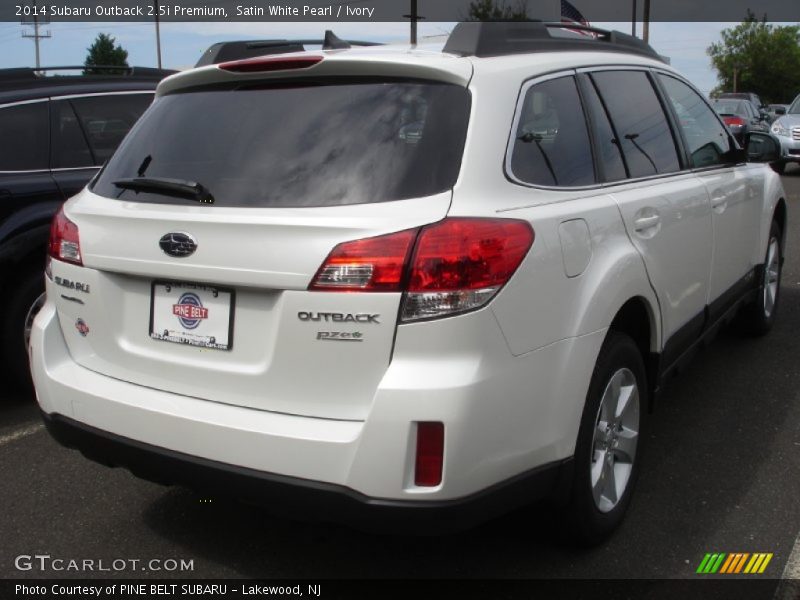 Satin White Pearl / Ivory 2014 Subaru Outback 2.5i Premium