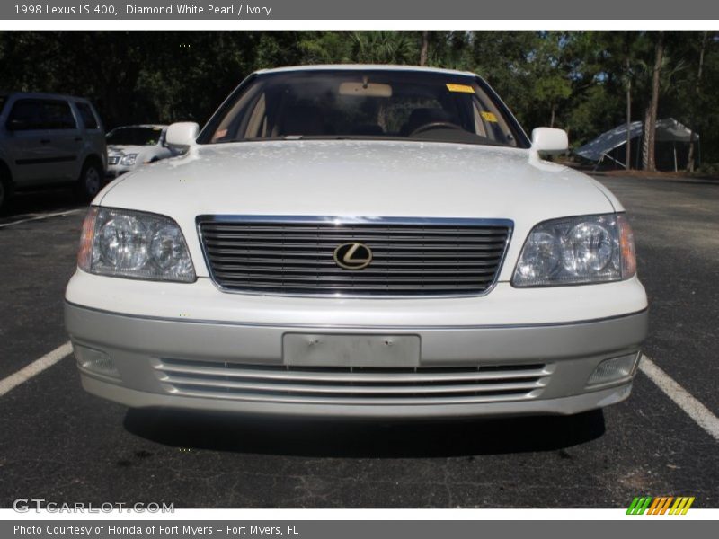 Diamond White Pearl / Ivory 1998 Lexus LS 400
