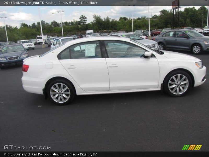 Candy White / Titan Black 2011 Volkswagen Jetta TDI Sedan