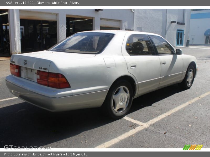 Diamond White Pearl / Ivory 1998 Lexus LS 400