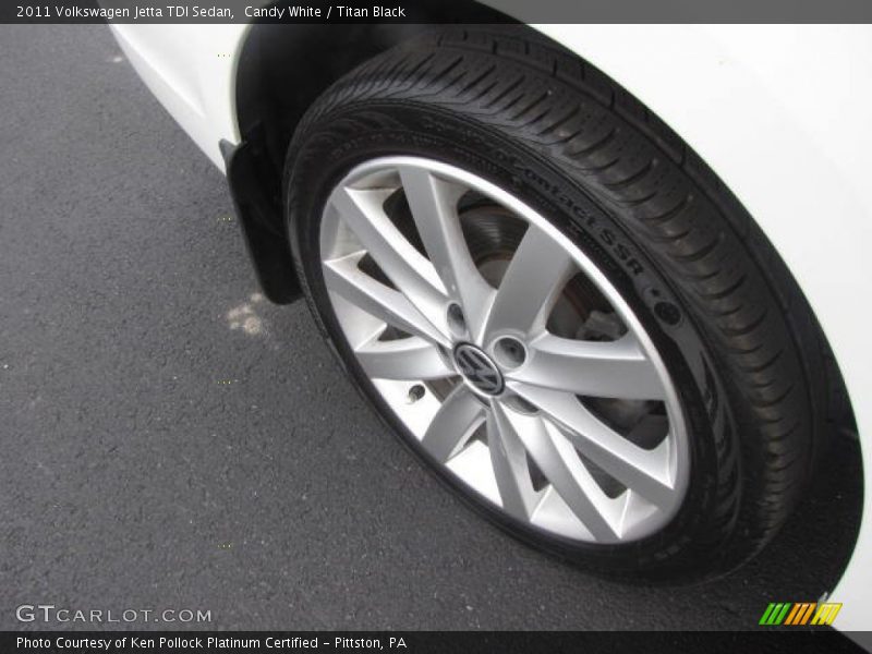 Candy White / Titan Black 2011 Volkswagen Jetta TDI Sedan