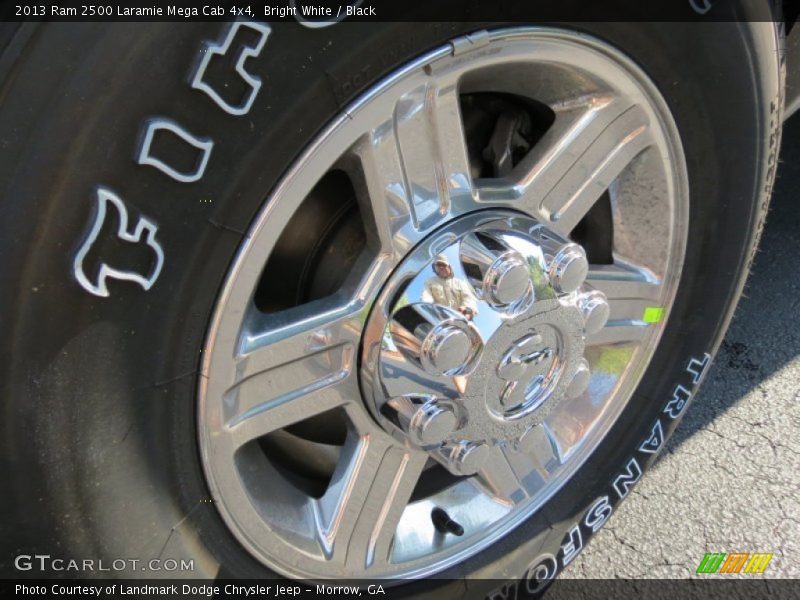 Bright White / Black 2013 Ram 2500 Laramie Mega Cab 4x4