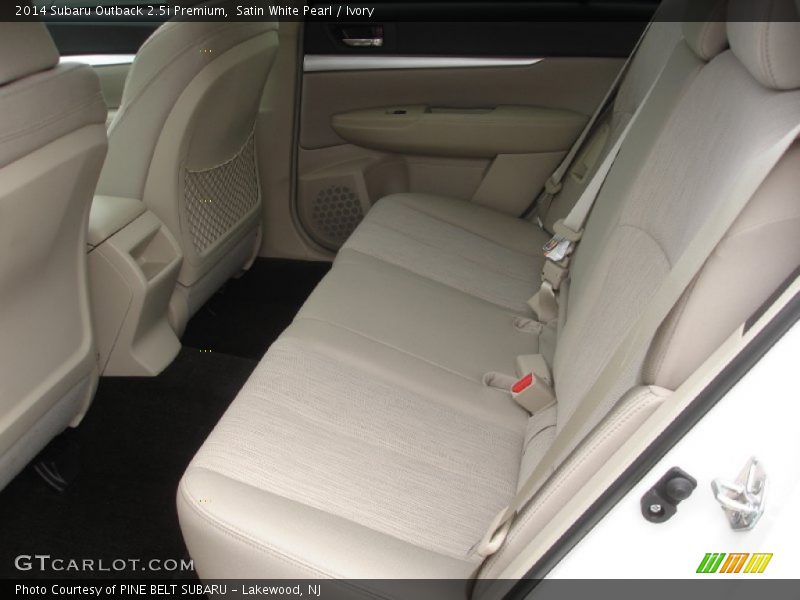 Satin White Pearl / Ivory 2014 Subaru Outback 2.5i Premium