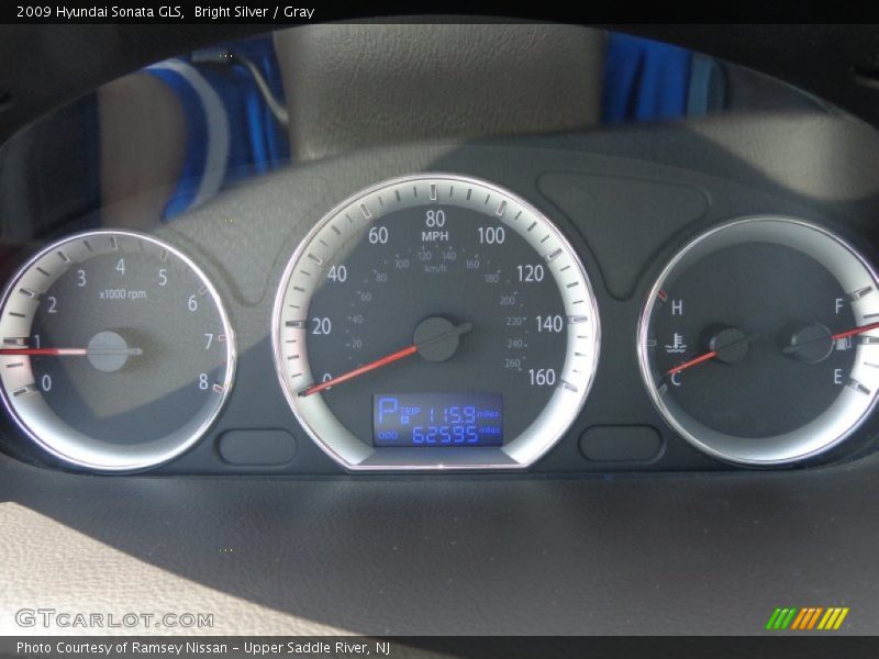 Bright Silver / Gray 2009 Hyundai Sonata GLS