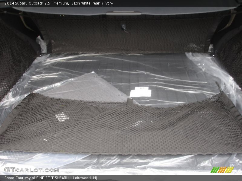 Satin White Pearl / Ivory 2014 Subaru Outback 2.5i Premium