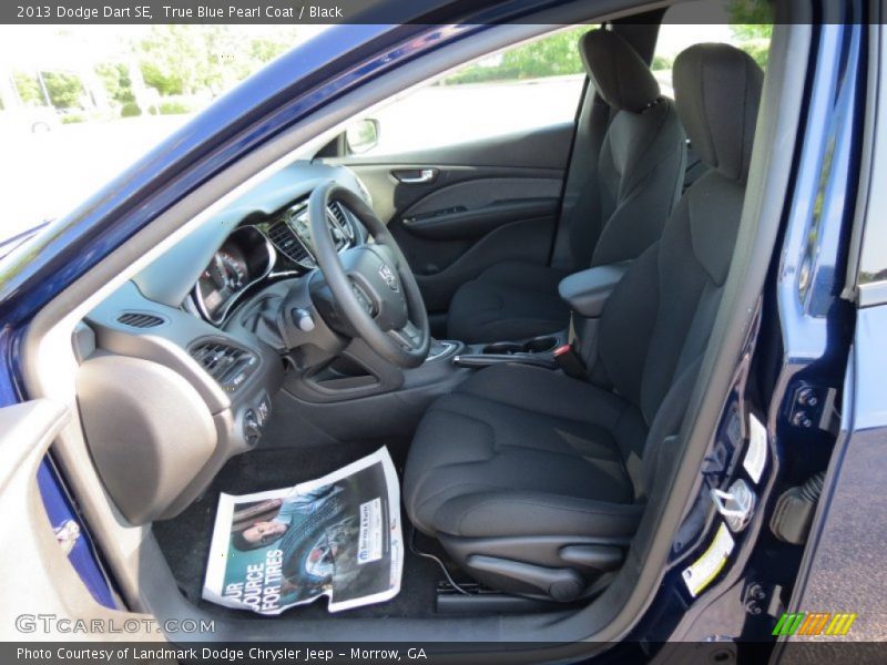 True Blue Pearl Coat / Black 2013 Dodge Dart SE