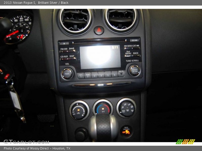 Brilliant Silver / Black 2013 Nissan Rogue S