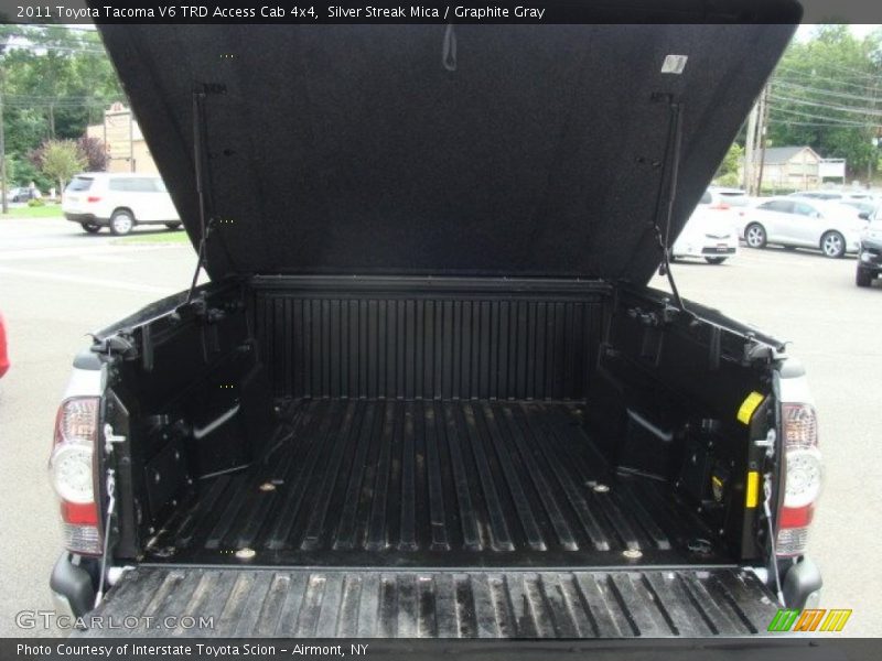 Silver Streak Mica / Graphite Gray 2011 Toyota Tacoma V6 TRD Access Cab 4x4