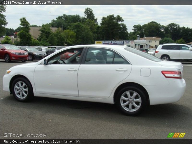 Super White / Ash 2011 Toyota Camry LE