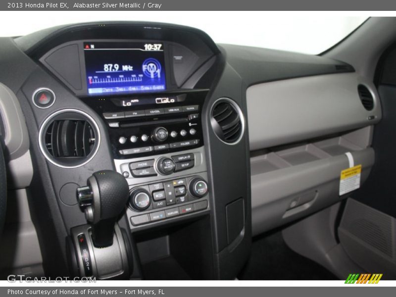 Alabaster Silver Metallic / Gray 2013 Honda Pilot EX