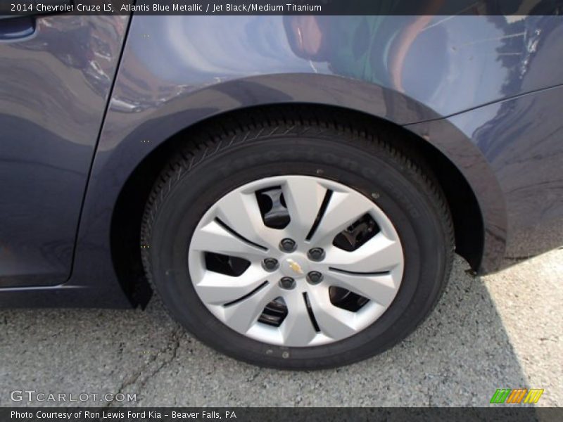 Atlantis Blue Metallic / Jet Black/Medium Titanium 2014 Chevrolet Cruze LS