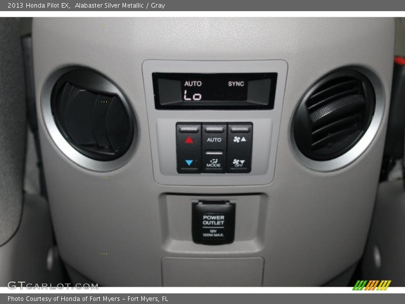 Alabaster Silver Metallic / Gray 2013 Honda Pilot EX