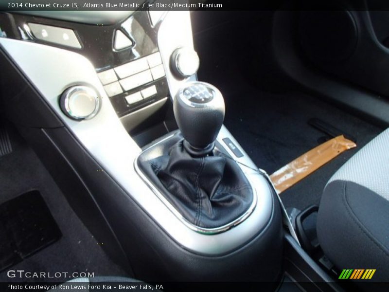 Atlantis Blue Metallic / Jet Black/Medium Titanium 2014 Chevrolet Cruze LS