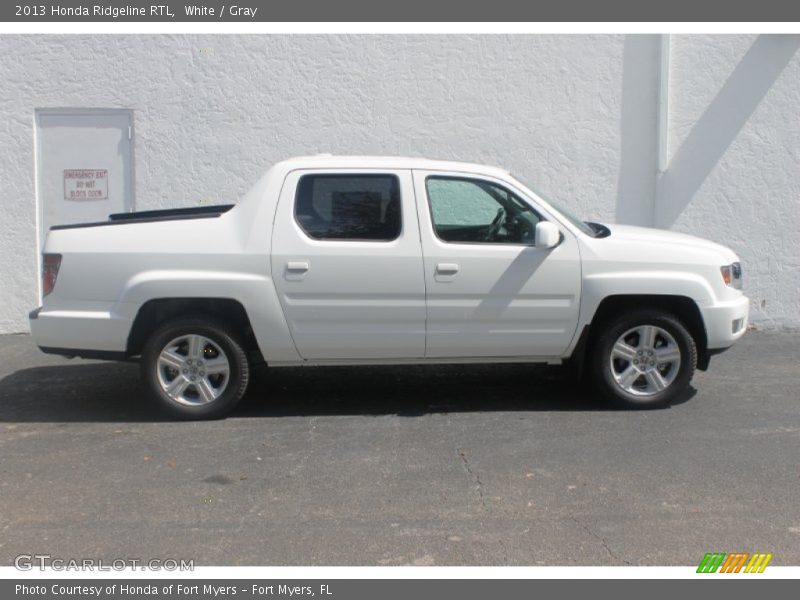 White / Gray 2013 Honda Ridgeline RTL