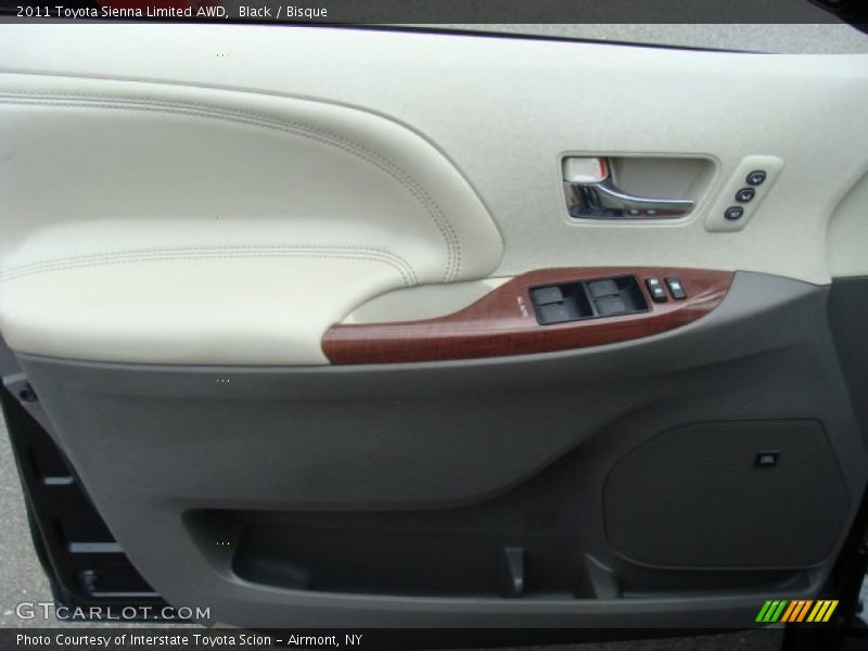 Black / Bisque 2011 Toyota Sienna Limited AWD