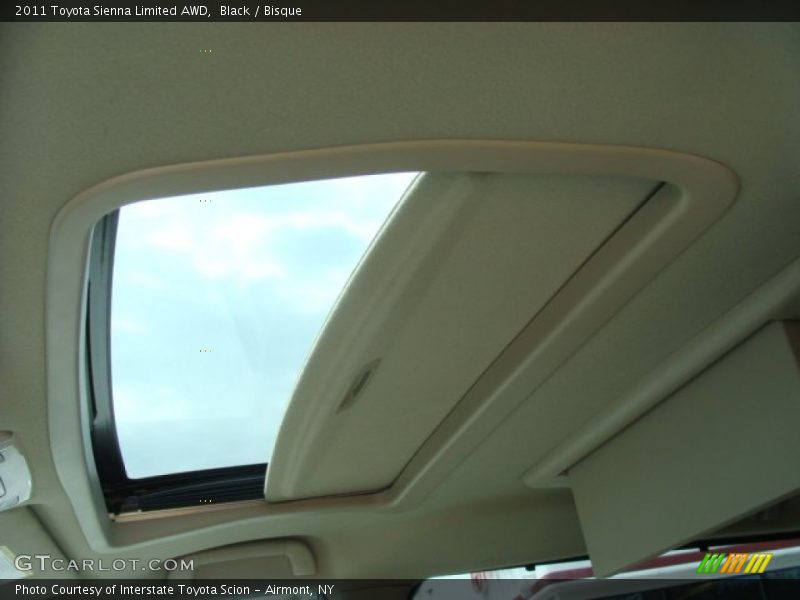 Black / Bisque 2011 Toyota Sienna Limited AWD