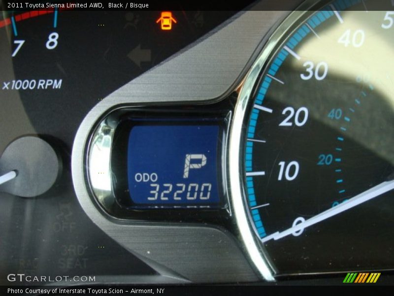 Black / Bisque 2011 Toyota Sienna Limited AWD