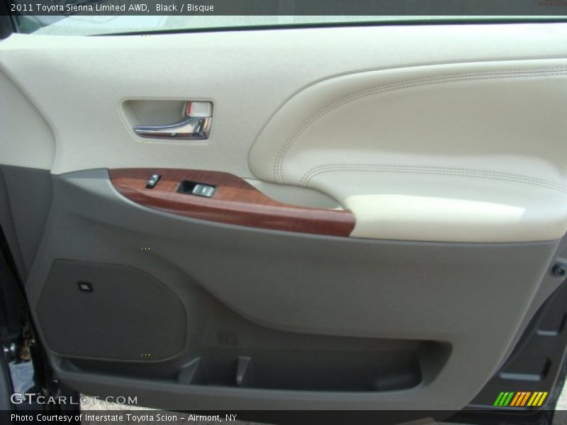 Black / Bisque 2011 Toyota Sienna Limited AWD