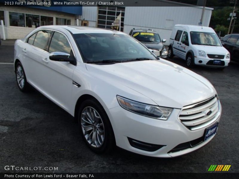 White Platinum Tri-Coat / Charcoal Black 2013 Ford Taurus Limited