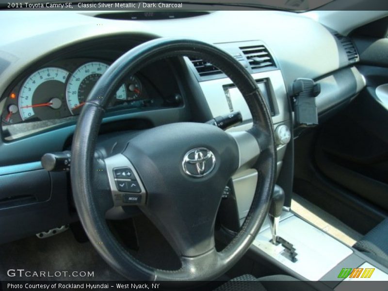 Classic Silver Metallic / Dark Charcoal 2011 Toyota Camry SE
