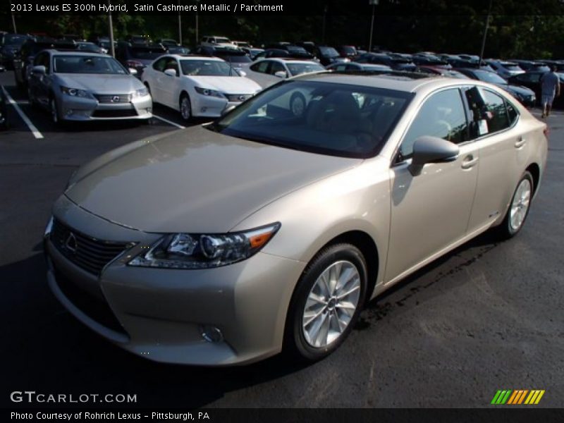 Satin Cashmere Metallic / Parchment 2013 Lexus ES 300h Hybrid