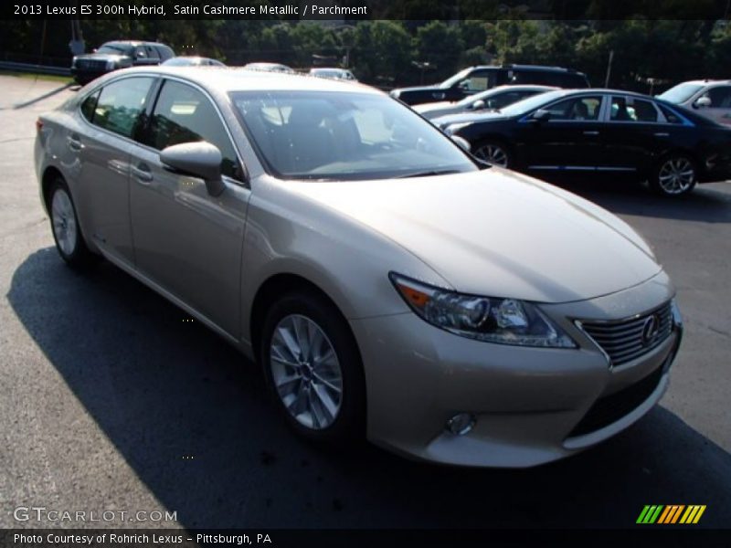 Satin Cashmere Metallic / Parchment 2013 Lexus ES 300h Hybrid