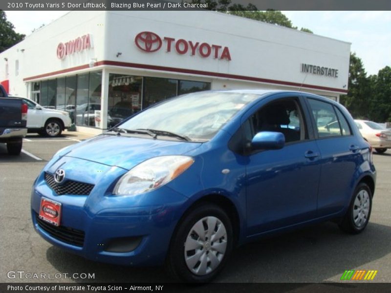 Blazing Blue Pearl / Dark Charcoal 2010 Toyota Yaris 5 Door Liftback