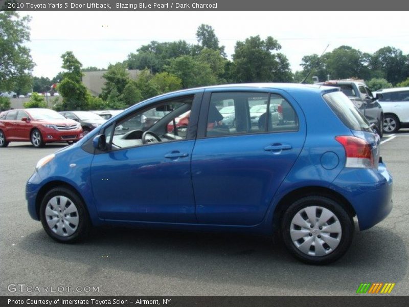 Blazing Blue Pearl / Dark Charcoal 2010 Toyota Yaris 5 Door Liftback