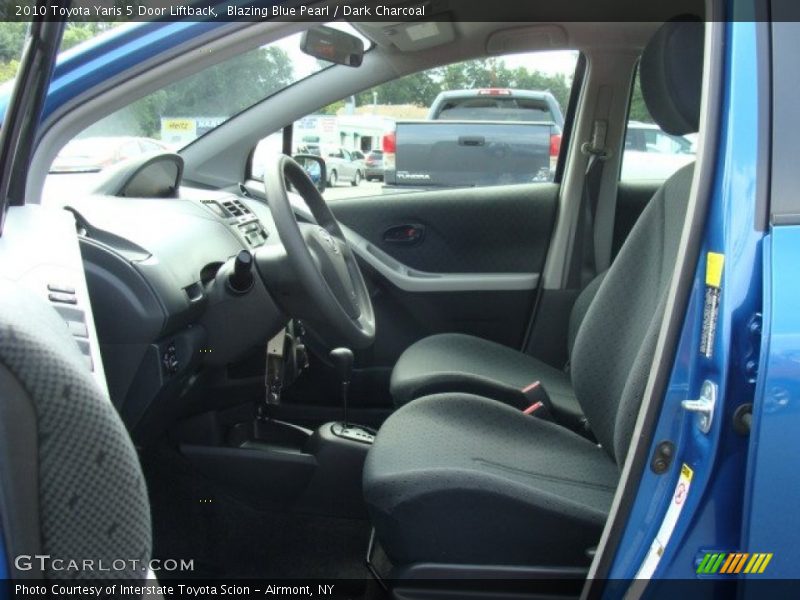 Blazing Blue Pearl / Dark Charcoal 2010 Toyota Yaris 5 Door Liftback