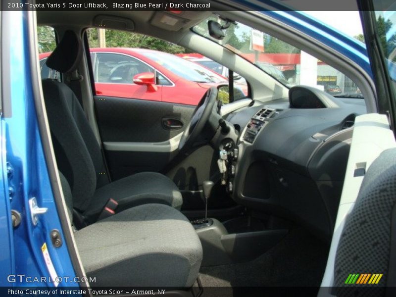 Blazing Blue Pearl / Dark Charcoal 2010 Toyota Yaris 5 Door Liftback