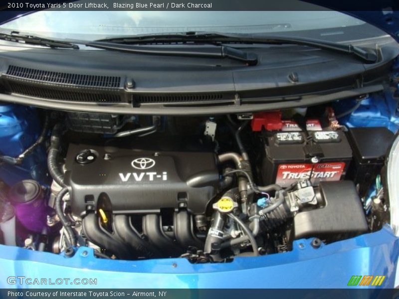 Blazing Blue Pearl / Dark Charcoal 2010 Toyota Yaris 5 Door Liftback