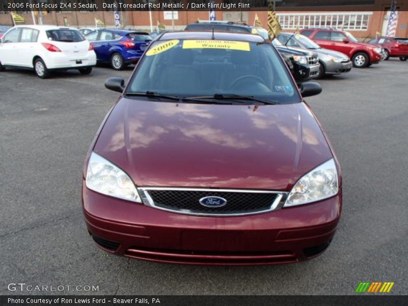 Dark Toreador Red Metallic / Dark Flint/Light Flint 2006 Ford Focus ZX4 S Sedan