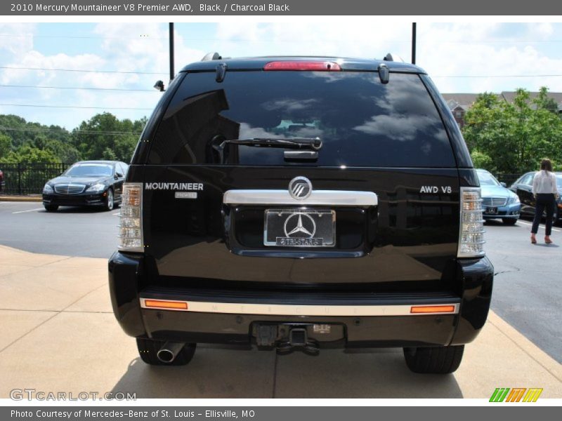 Black / Charcoal Black 2010 Mercury Mountaineer V8 Premier AWD