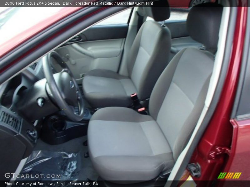 Dark Toreador Red Metallic / Dark Flint/Light Flint 2006 Ford Focus ZX4 S Sedan