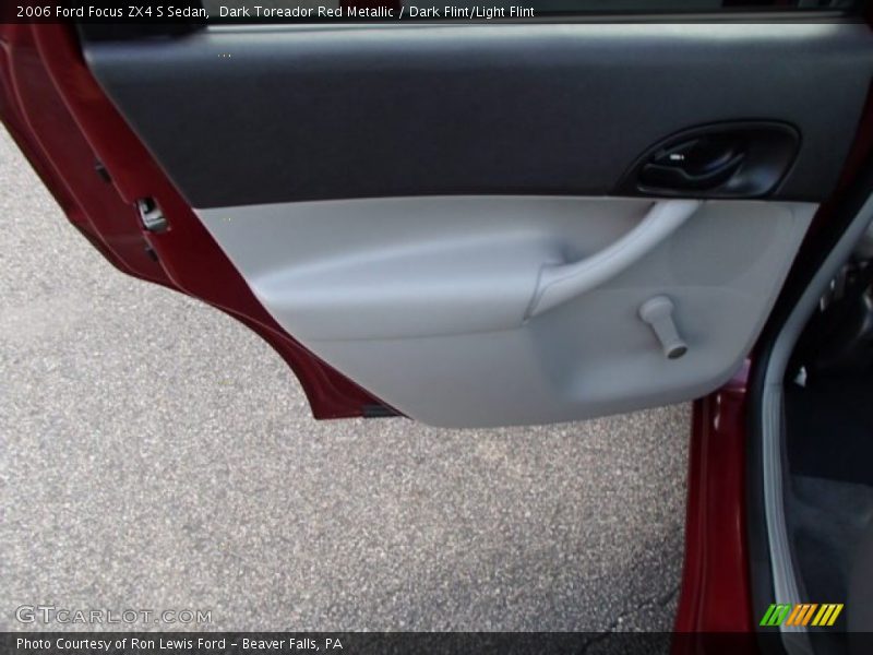 Dark Toreador Red Metallic / Dark Flint/Light Flint 2006 Ford Focus ZX4 S Sedan
