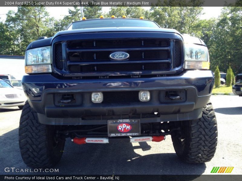 True Blue Metallic / Medium Flint 2004 Ford F250 Super Duty FX4 SuperCab 4x4