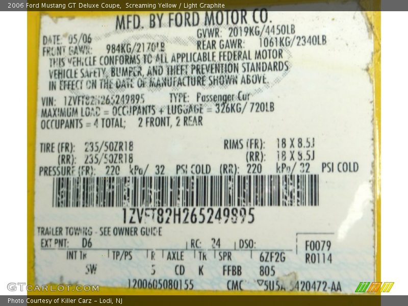 Screaming Yellow / Light Graphite 2006 Ford Mustang GT Deluxe Coupe