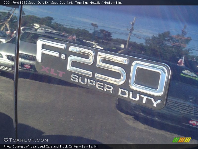 True Blue Metallic / Medium Flint 2004 Ford F250 Super Duty FX4 SuperCab 4x4