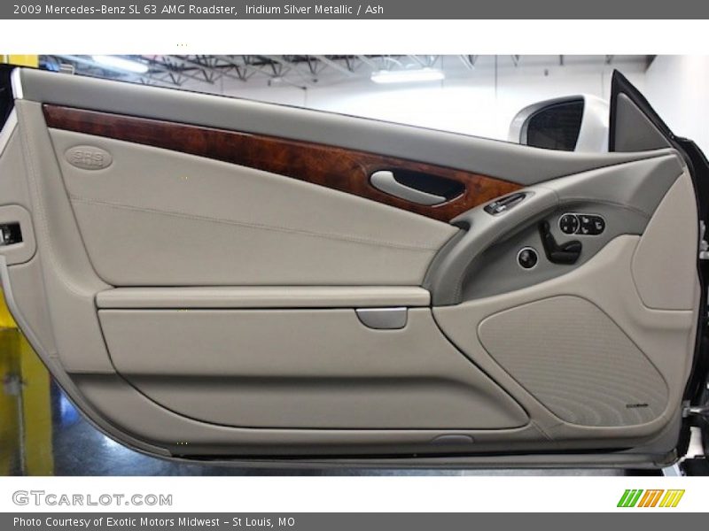 Iridium Silver Metallic / Ash 2009 Mercedes-Benz SL 63 AMG Roadster