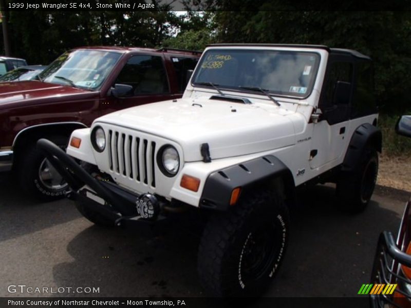 Stone White / Agate 1999 Jeep Wrangler SE 4x4