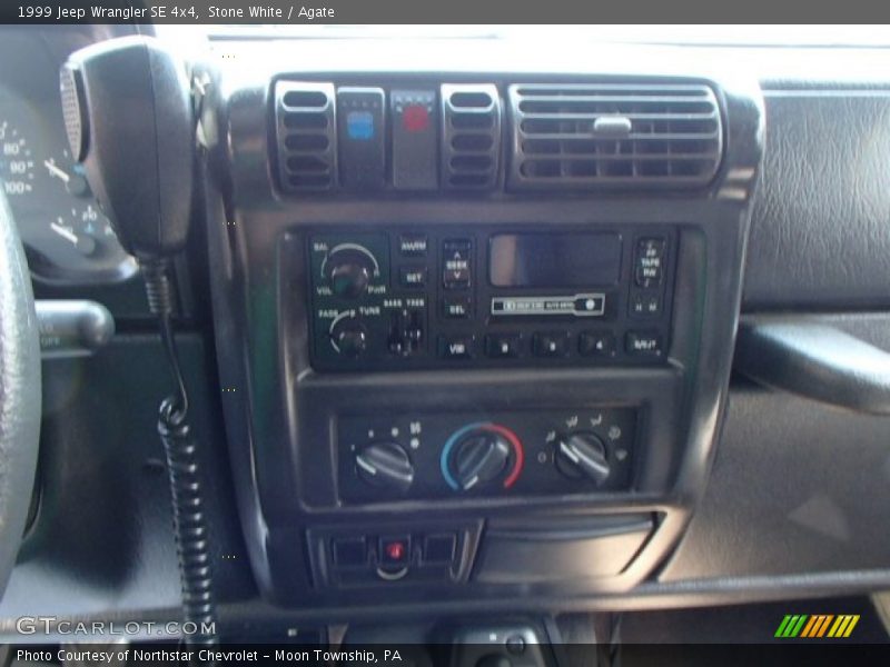Stone White / Agate 1999 Jeep Wrangler SE 4x4