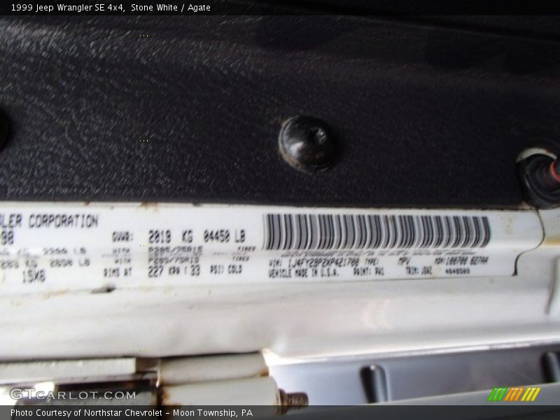 Stone White / Agate 1999 Jeep Wrangler SE 4x4