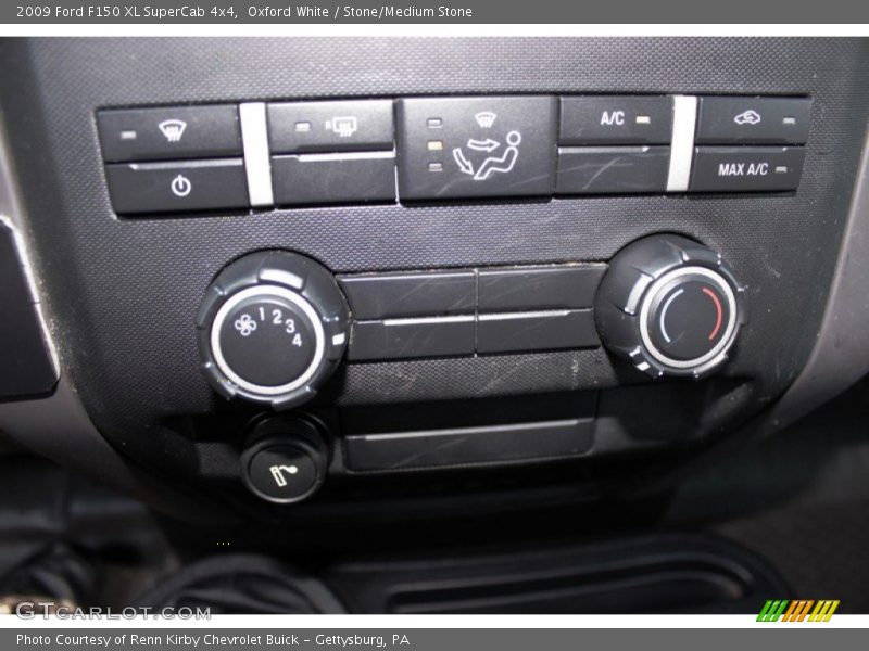 Oxford White / Stone/Medium Stone 2009 Ford F150 XL SuperCab 4x4