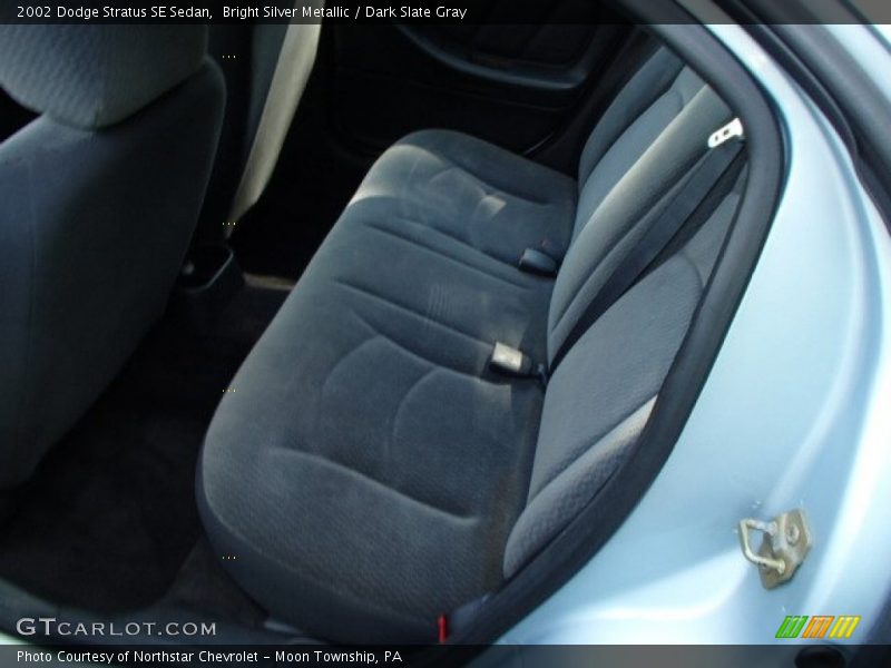 Bright Silver Metallic / Dark Slate Gray 2002 Dodge Stratus SE Sedan