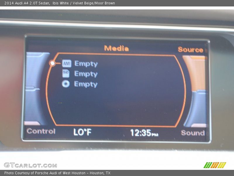 Ibis White / Velvet Beige/Moor Brown 2014 Audi A4 2.0T Sedan