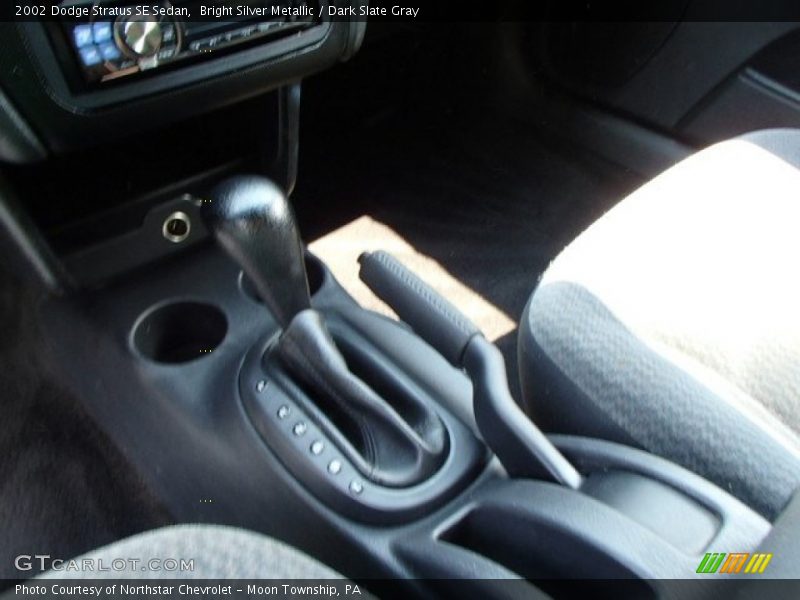 Bright Silver Metallic / Dark Slate Gray 2002 Dodge Stratus SE Sedan