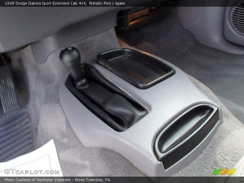 Controls of 1998 Dakota Sport Extended Cab 4x4