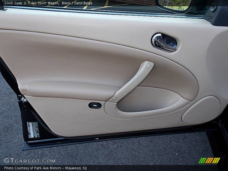Door Panel of 2005 9-5 Arc Sport Wagon