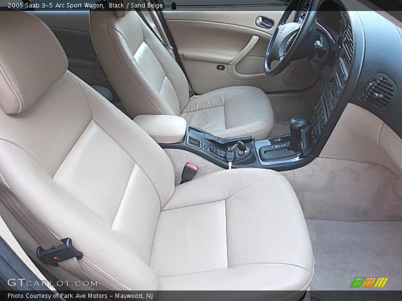 Black / Sand Beige 2005 Saab 9-5 Arc Sport Wagon